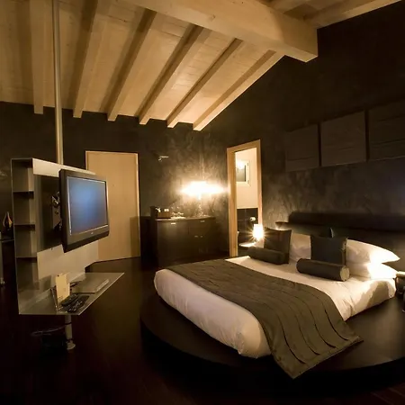 Onemhotel