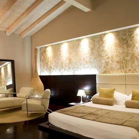 Onemhotel