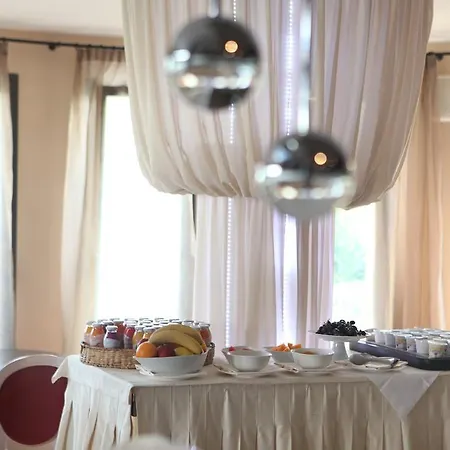 Onemhotel
