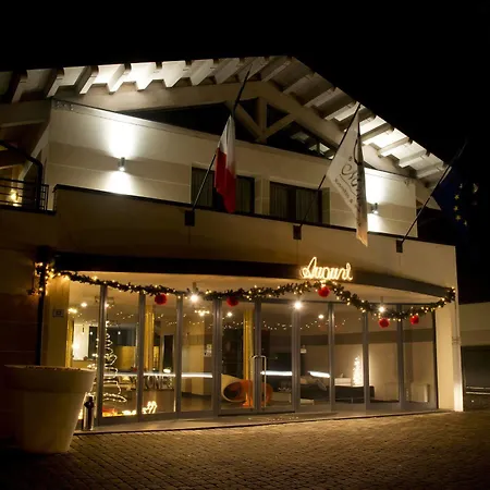 Onemhotel